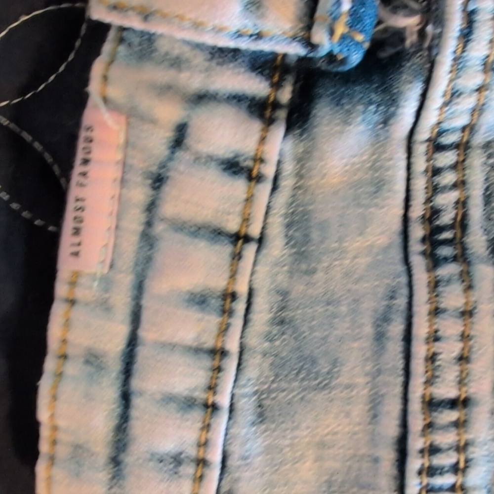 Almost Famous Light Blue Pink Wash Distressed With Holes 90's grunge Jeans GUC - Picture 6 of 12